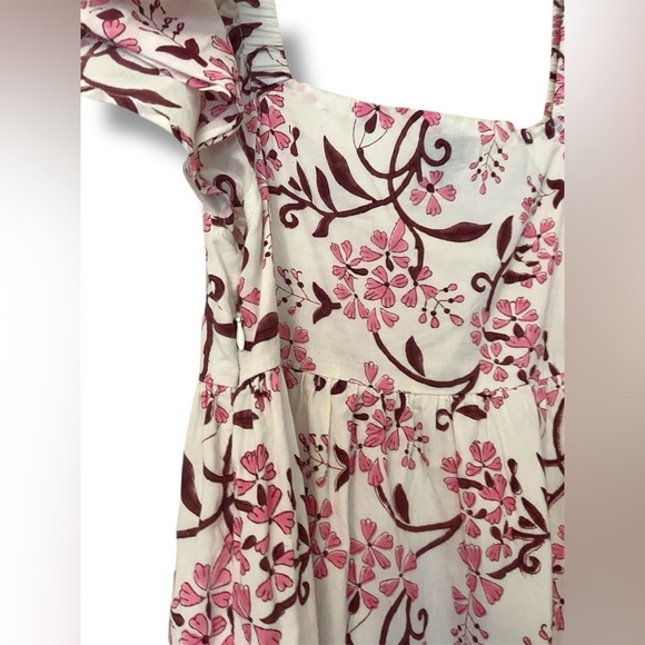 Floral Maxi Dress in Pink and White - Picture 3 of 6